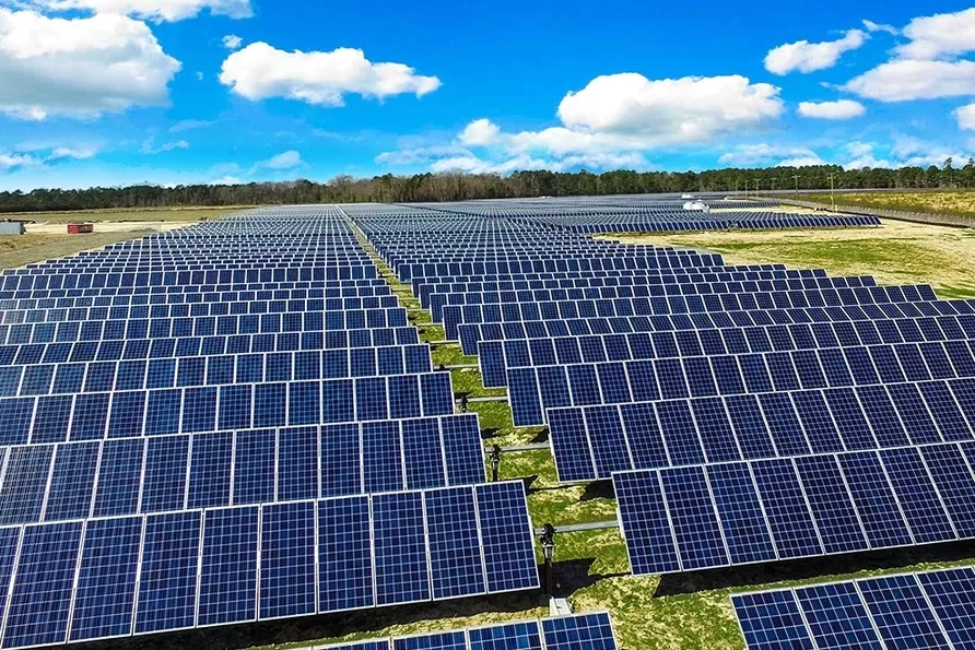 تاریخچه صنعت پنل های خورشیدی در یک نگاه